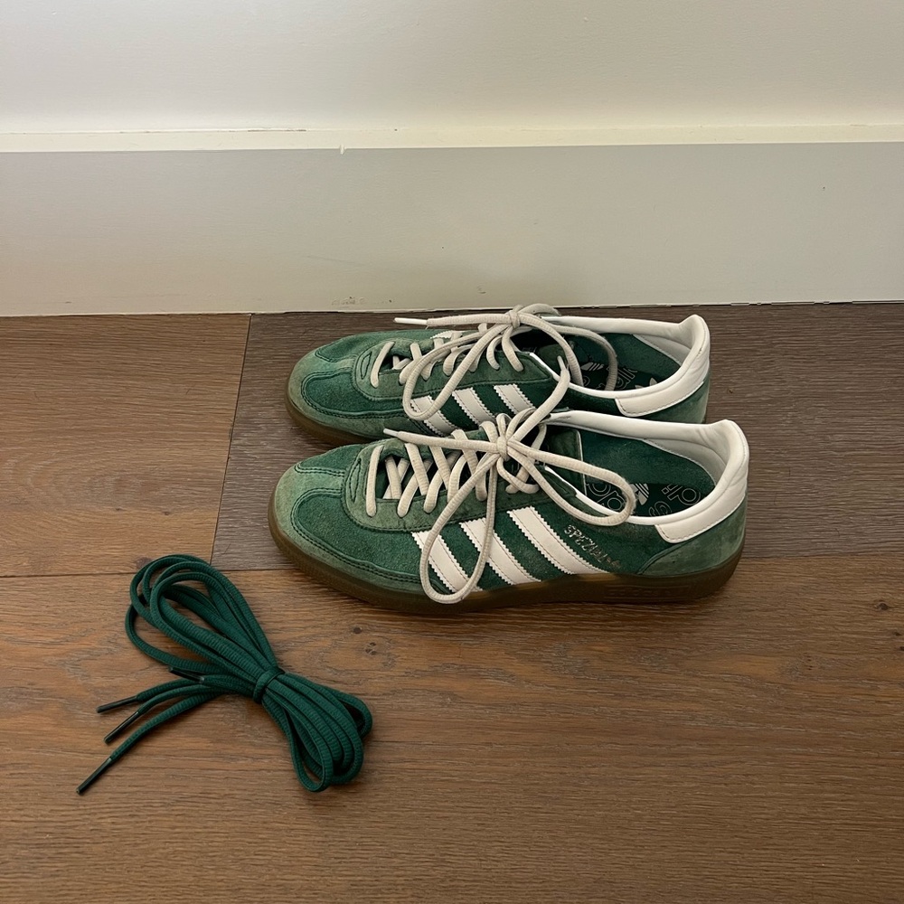 Adidas spezial green sneakers